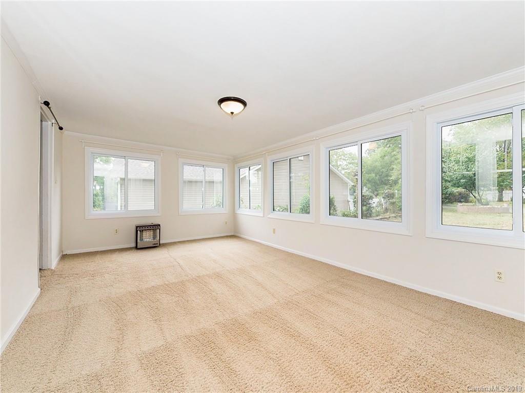 577 Spring Street Southwest Concord, NC 28025 - Photo 9 of 21 Gallery Image 9
