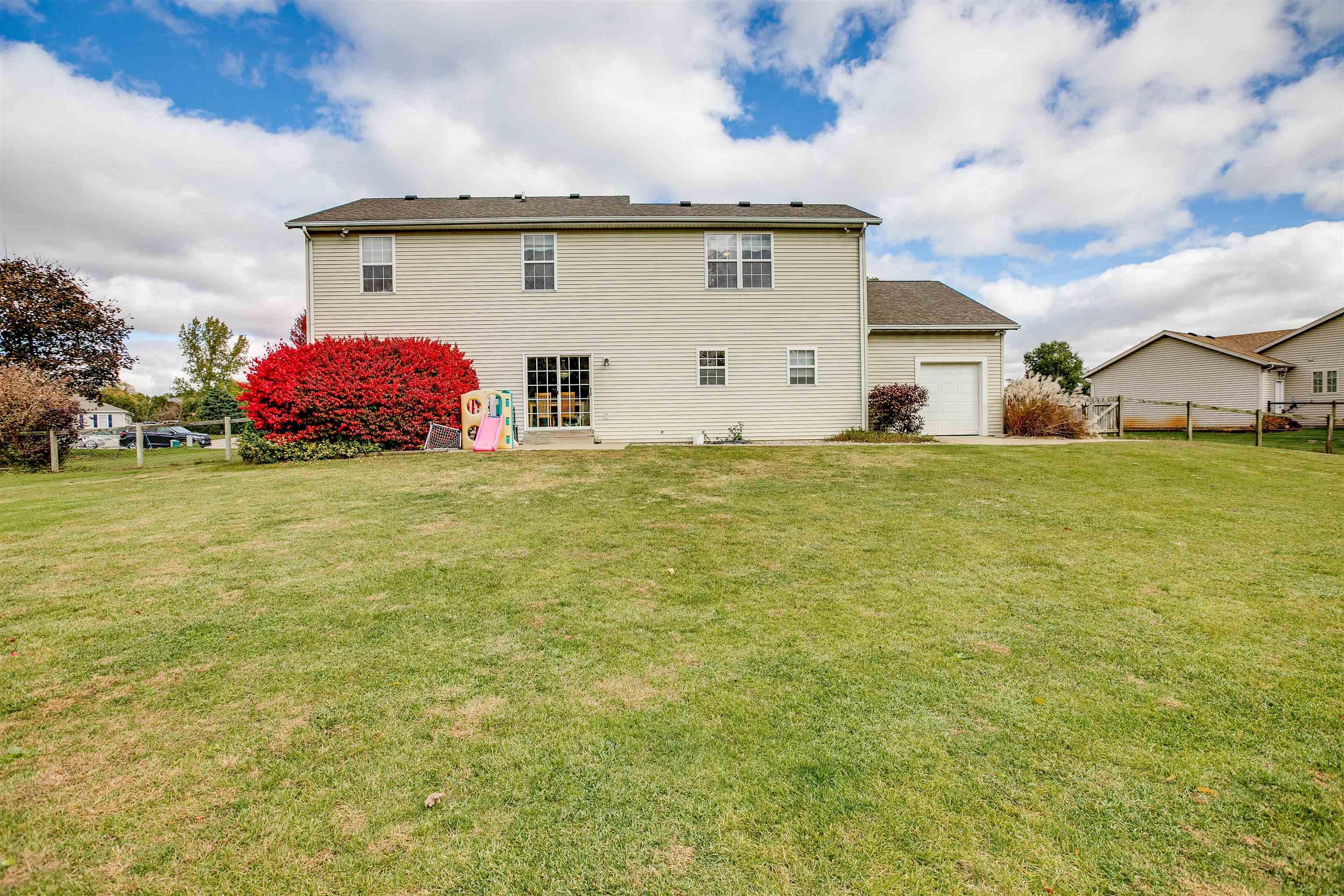 10200 Red Raspberry Lane Granger, IN 46530 - Photo 31 of 34 Gallery Image 31
