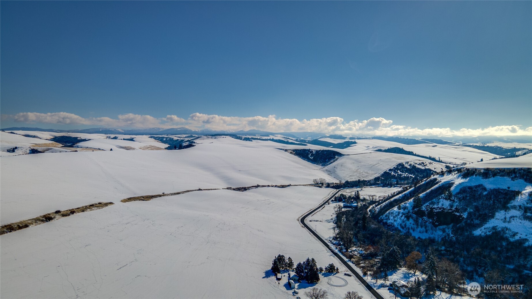 3 Biscuit Ridge Road Waitsburg, WA 99361 - Photo 9 of 9 a view of a lake and a mountain