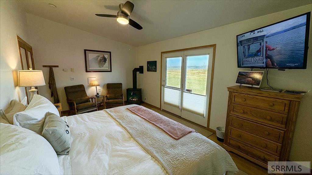 137 Spruce Street Ashton, ID 83420 - Photo 7 of 22 Primary bedroom