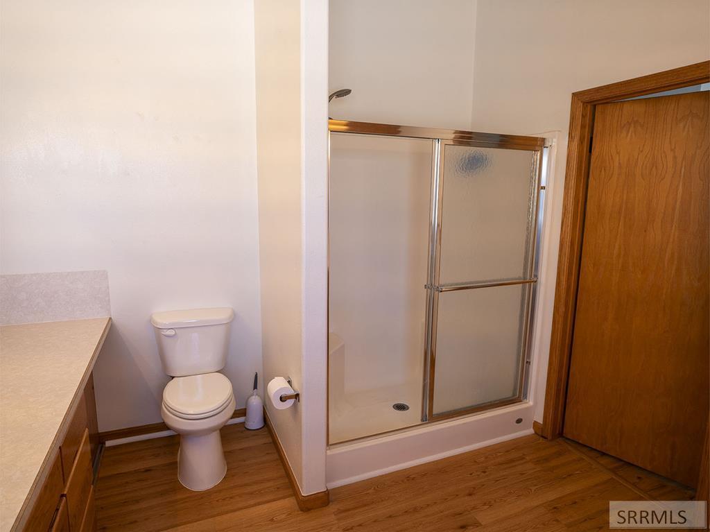 137 Spruce Street Ashton, ID 83420 - Photo 10 of 22 Step in shower in primary bathroom