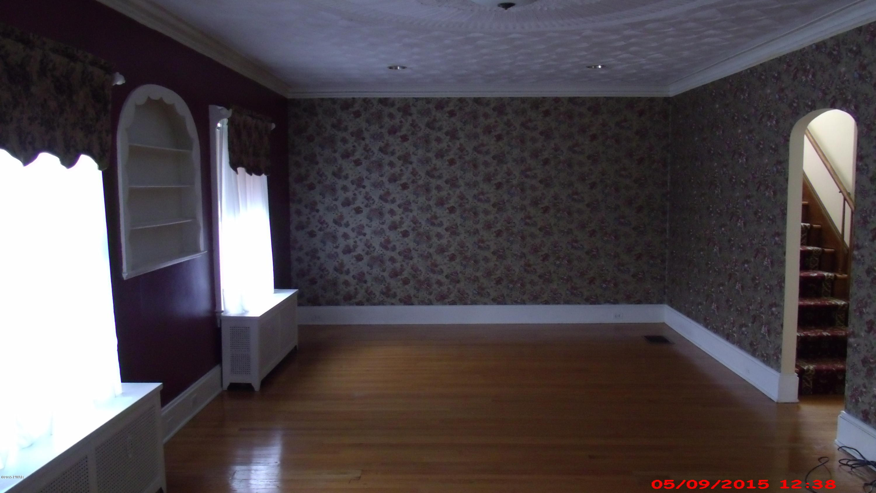 38 Spring Street Carbondale, PA 18407 - Photo 12 of 26 Gallery Image 12