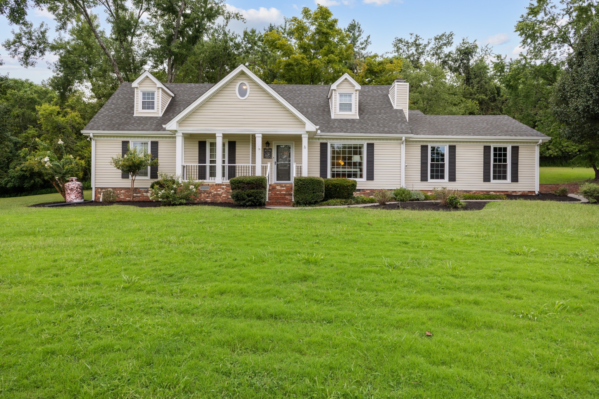 103 Ridgemar Trail Hendersonville, TN 37075 - Photo 1 of 52 Gallery Image 1