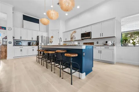 $1,128,000 | 16213 Camden Lakes Circle, Naples, FL 34110