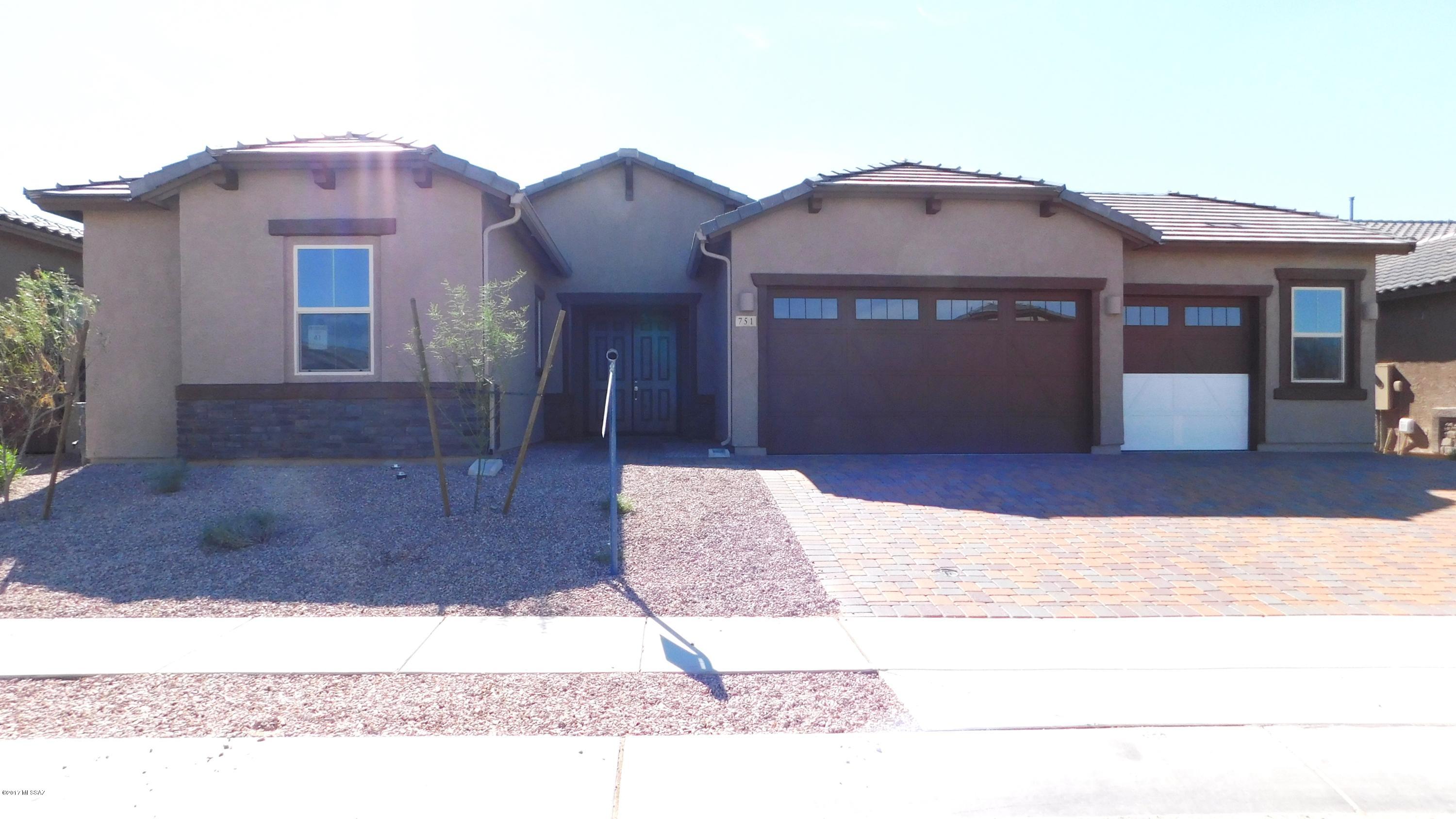 751 Flying Ace Lane Tucson, AZ 85755 - Photo 1 of 25