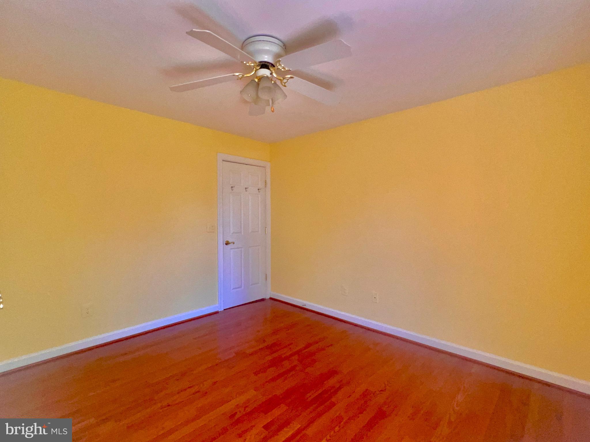 21295 Fultonham Circle Ashburn, VA 20147 - Photo 22 of 33