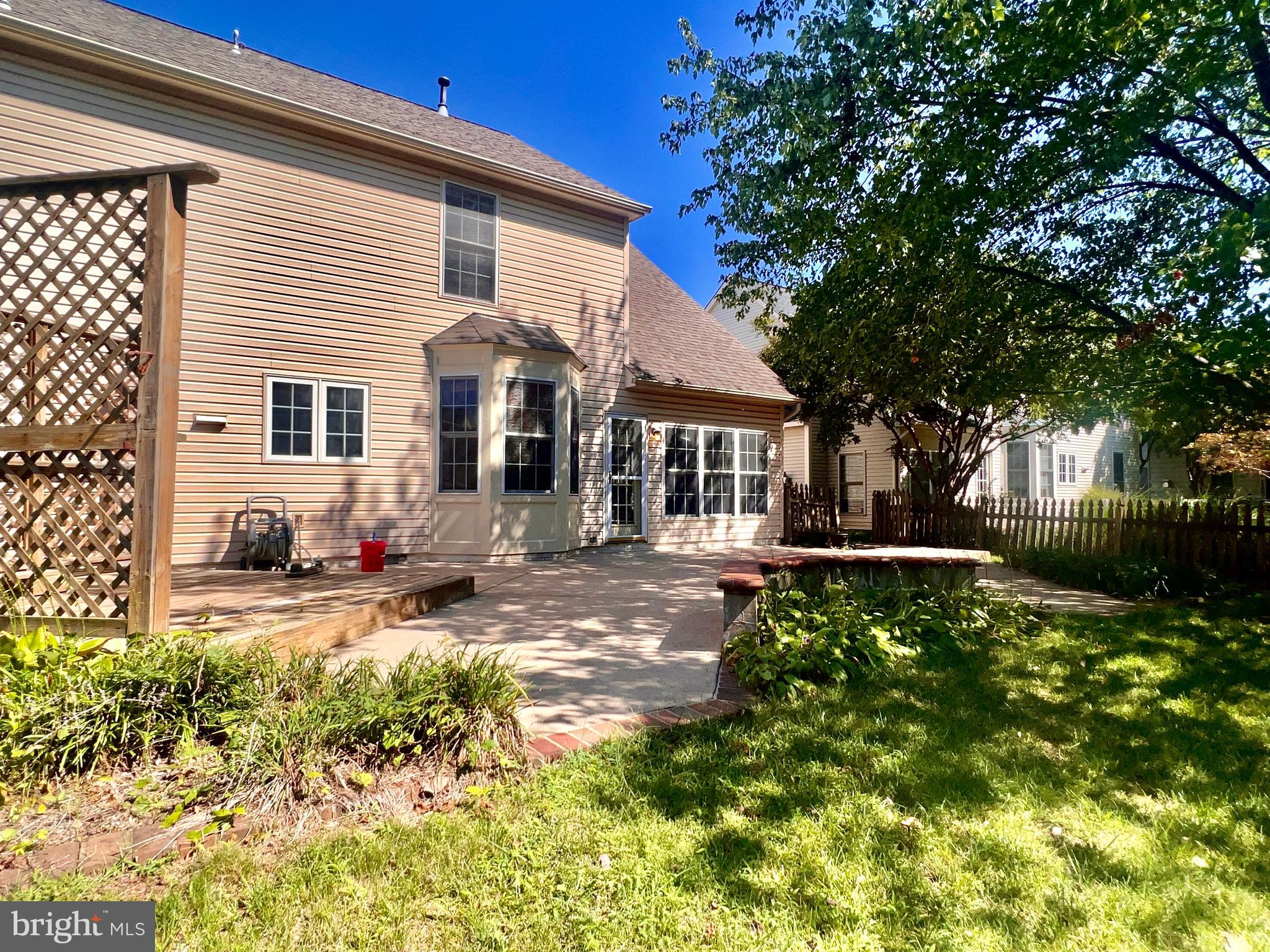 21295 Fultonham Circle Ashburn, VA 20147 - Photo 32 of 33