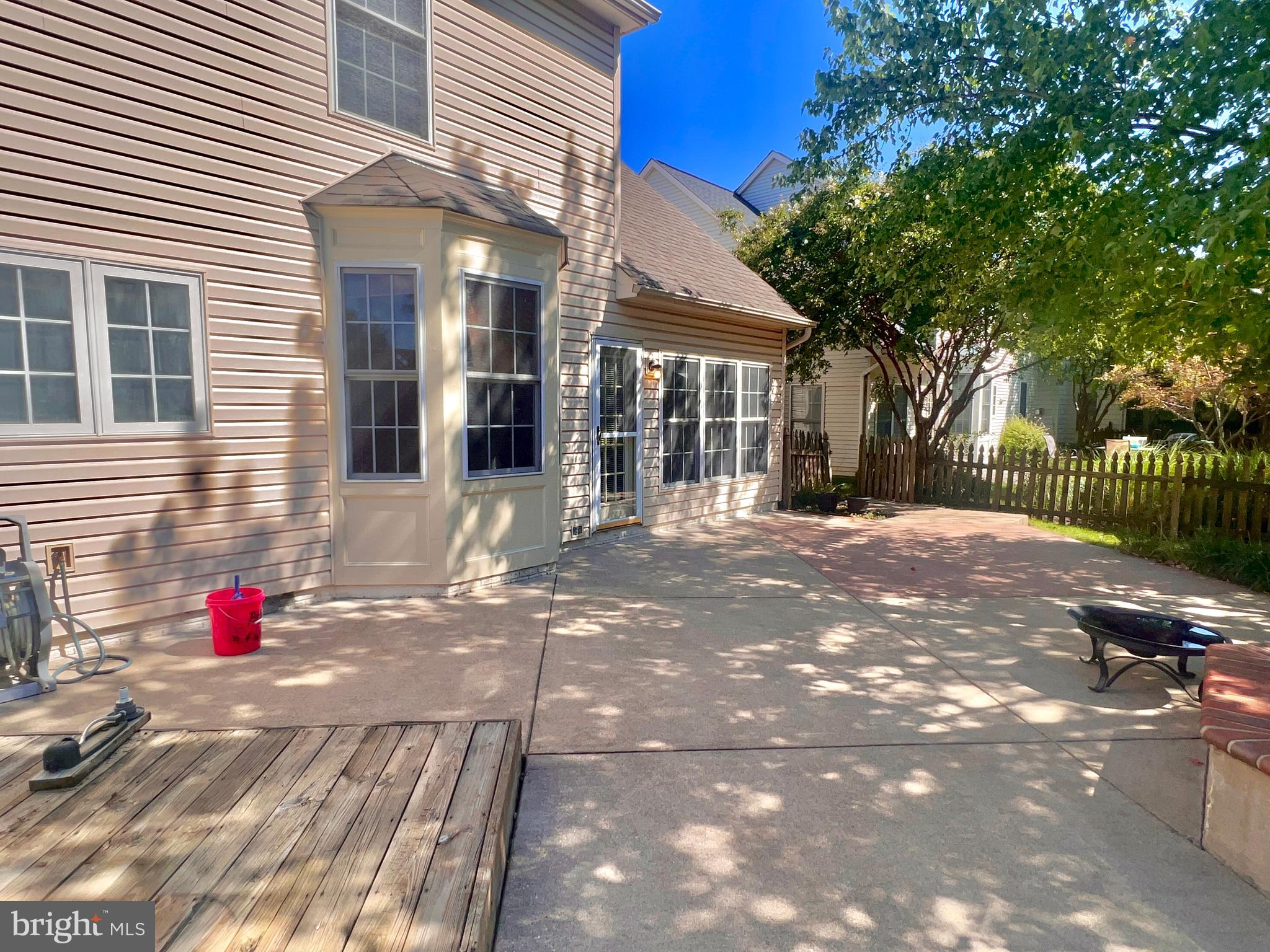 21295 Fultonham Circle Ashburn, VA 20147 - Photo 33 of 33