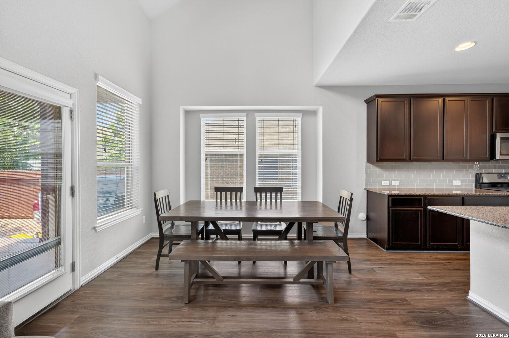 2805 Cheney Road Schertz, TX 78108 - Photo 6 of 36