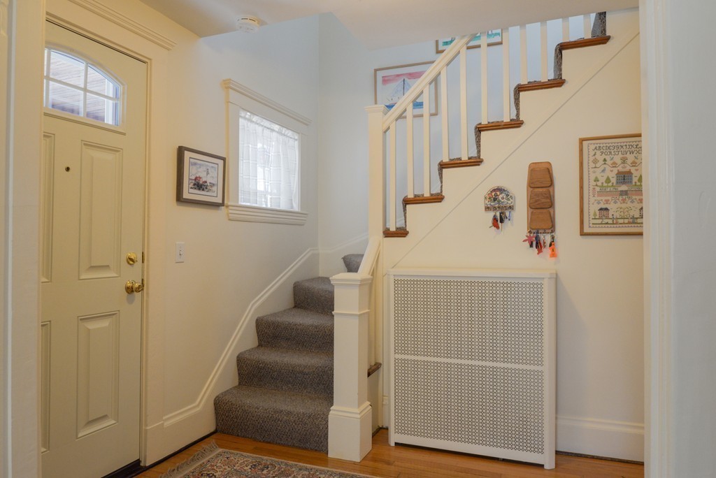 137 Aspen Road Swampscott, MA 01907 - Photo 2 of 18 Gallery Image 2