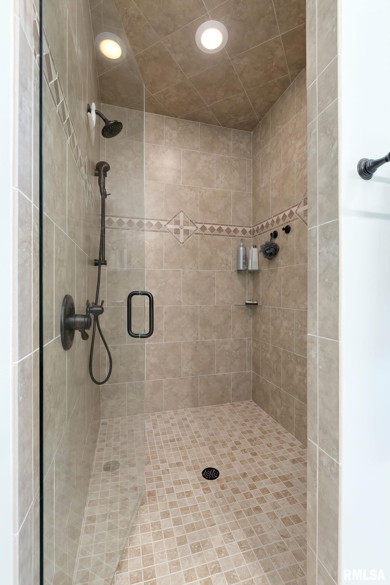 6696 Eagle Ridge Road Bettendorf, IA 52722 - Photo 27 of 50 Gallery Image 27