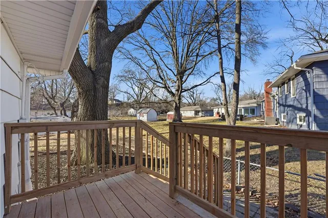 $425,000 | 2630 Seminole Drive, Kansas City, MO 64116