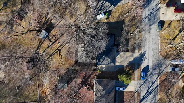 $425,000 | 2630 Seminole Drive, Kansas City, MO 64116