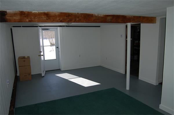 32 Carroll Road Woburn, MA 01801 - Photo 12 of 13