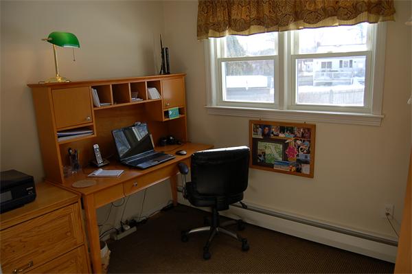 32 Carroll Road Woburn, MA 01801 - Photo 10 of 13