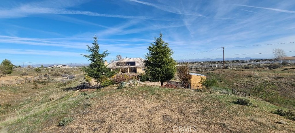 5295 Snow Line Drive Phelan, CA 92371 - Photo 12 of 31