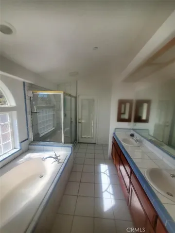 $630,000 | 5295 Snow Line Drive, Phelan, CA 92371