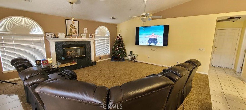 5295 Snow Line Drive Phelan, CA 92371 - Photo 6 of 31