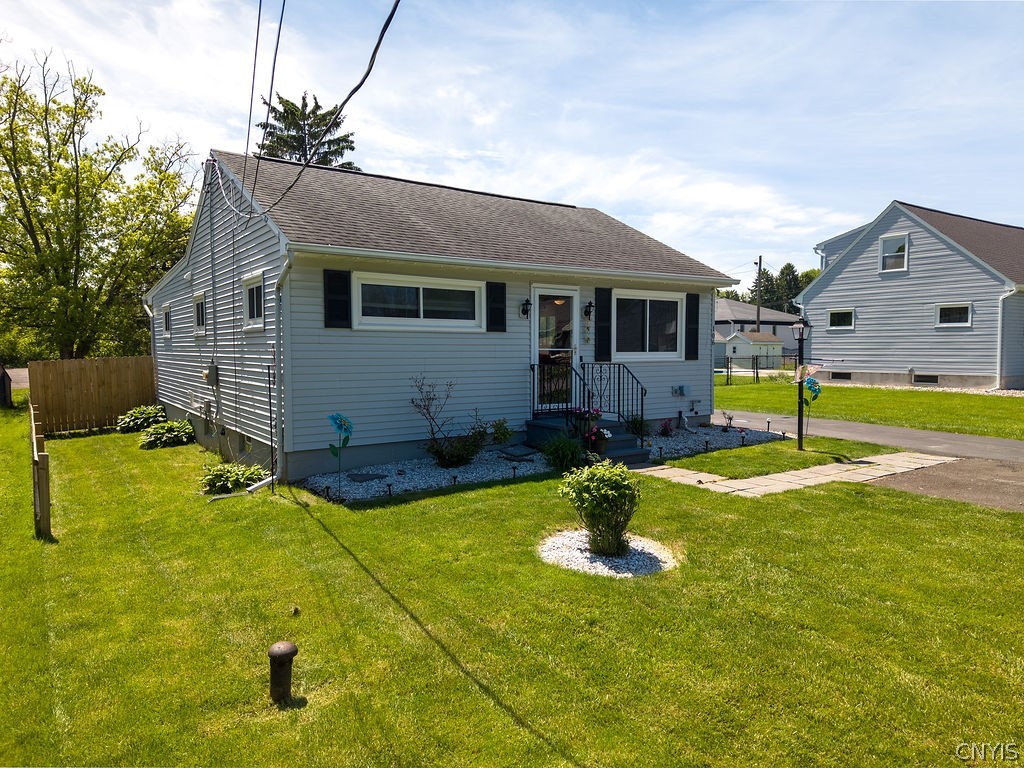 106 Sharon Road Geddes, NY 13209 - Photo 3 of 45