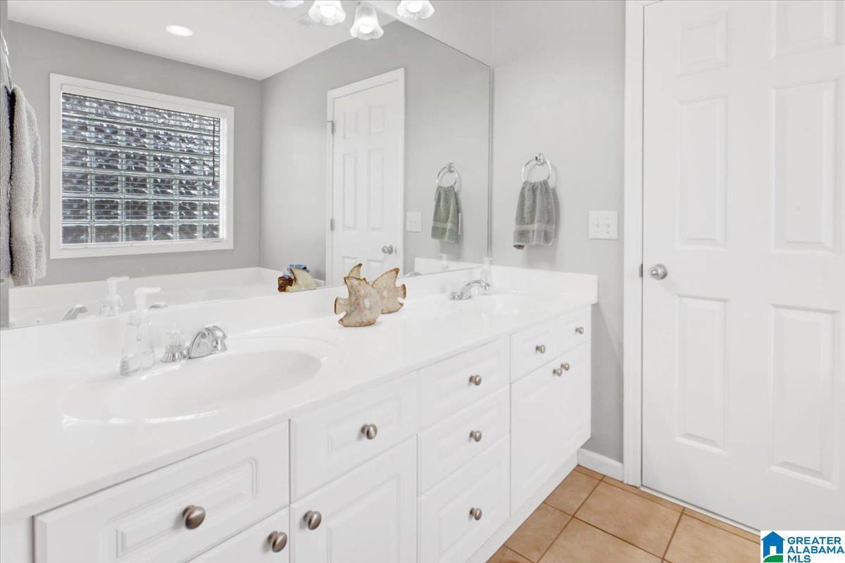 2026 Queens Court Moody, AL 35004 - Photo 20 of 31