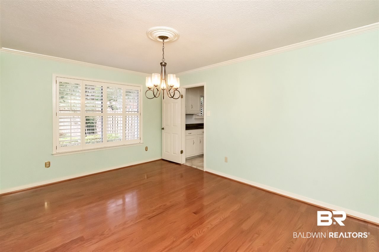 5621 Regency Oaks Drive North Mobile, AL 36609 - Photo 11 of 48