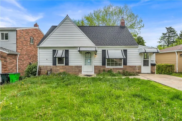 $1,625 | 5581 Saxon Drive, Garfield Heights, OH 44125