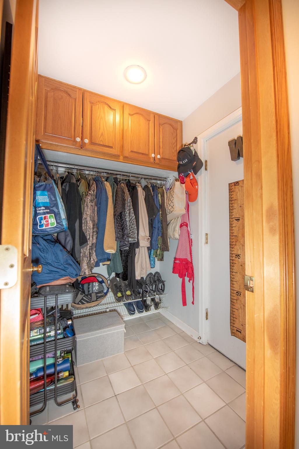 8524 Reservoir Road Fulton, MD 20759 - Photo 20 of 49 Mudroom off of garage