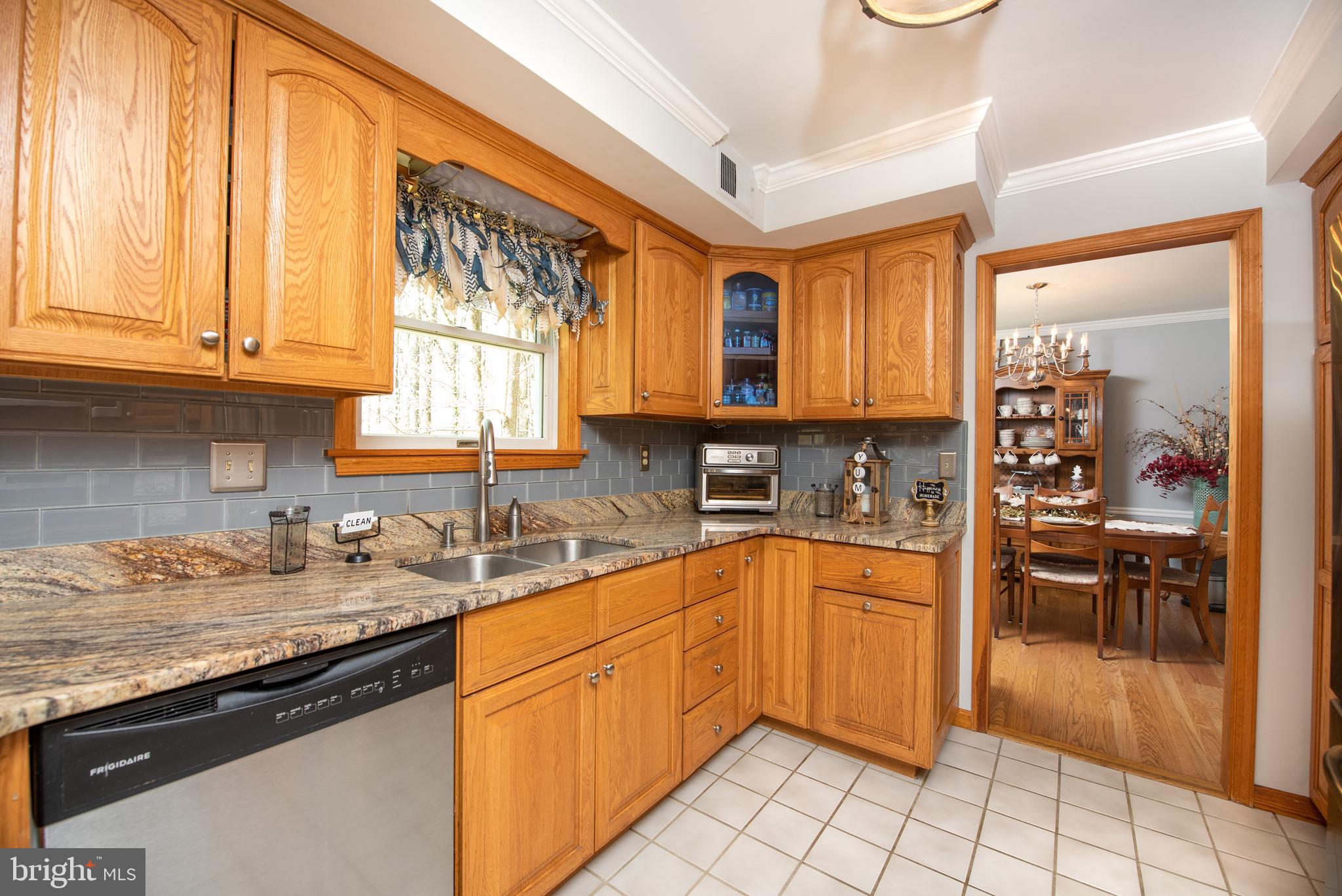 8524 Reservoir Road Fulton, MD 20759 - Photo 6 of 49 Kitchen