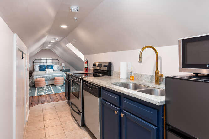 171 Spring Street, Unit ABC Charleston, SC 29403 - Photo 43 of 51 171 Spring C