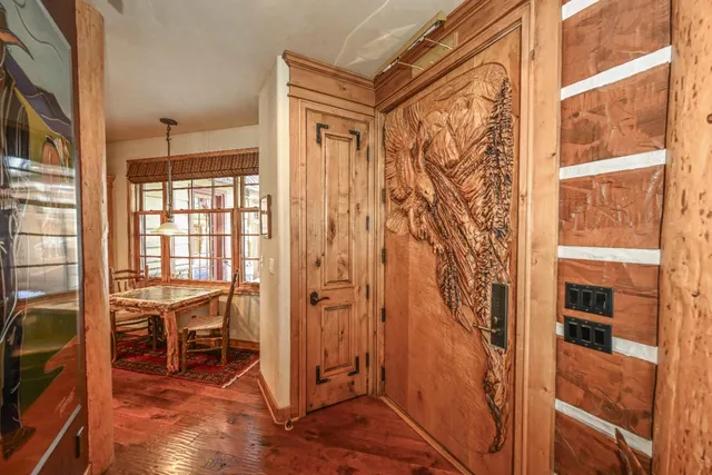 a view of walk in closet