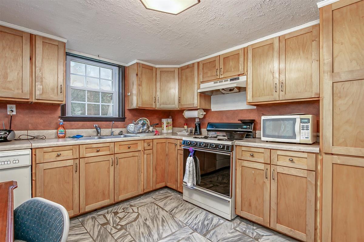 363 Piney Grove Road Hampton, TN 37658 - Photo 17 of 26 20-Piney Grove-20