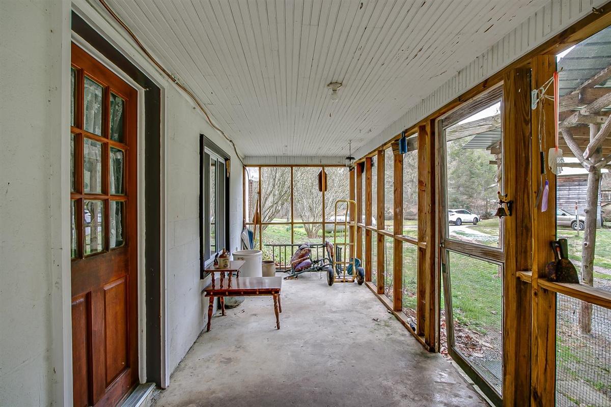363 Piney Grove Road Hampton, TN 37658 - Photo 19 of 26 22-Piney Grove-22