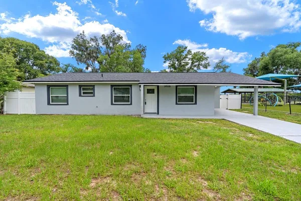 $325,000 | 39530 Lincoln Avenue, Zephyrhills, FL 33542