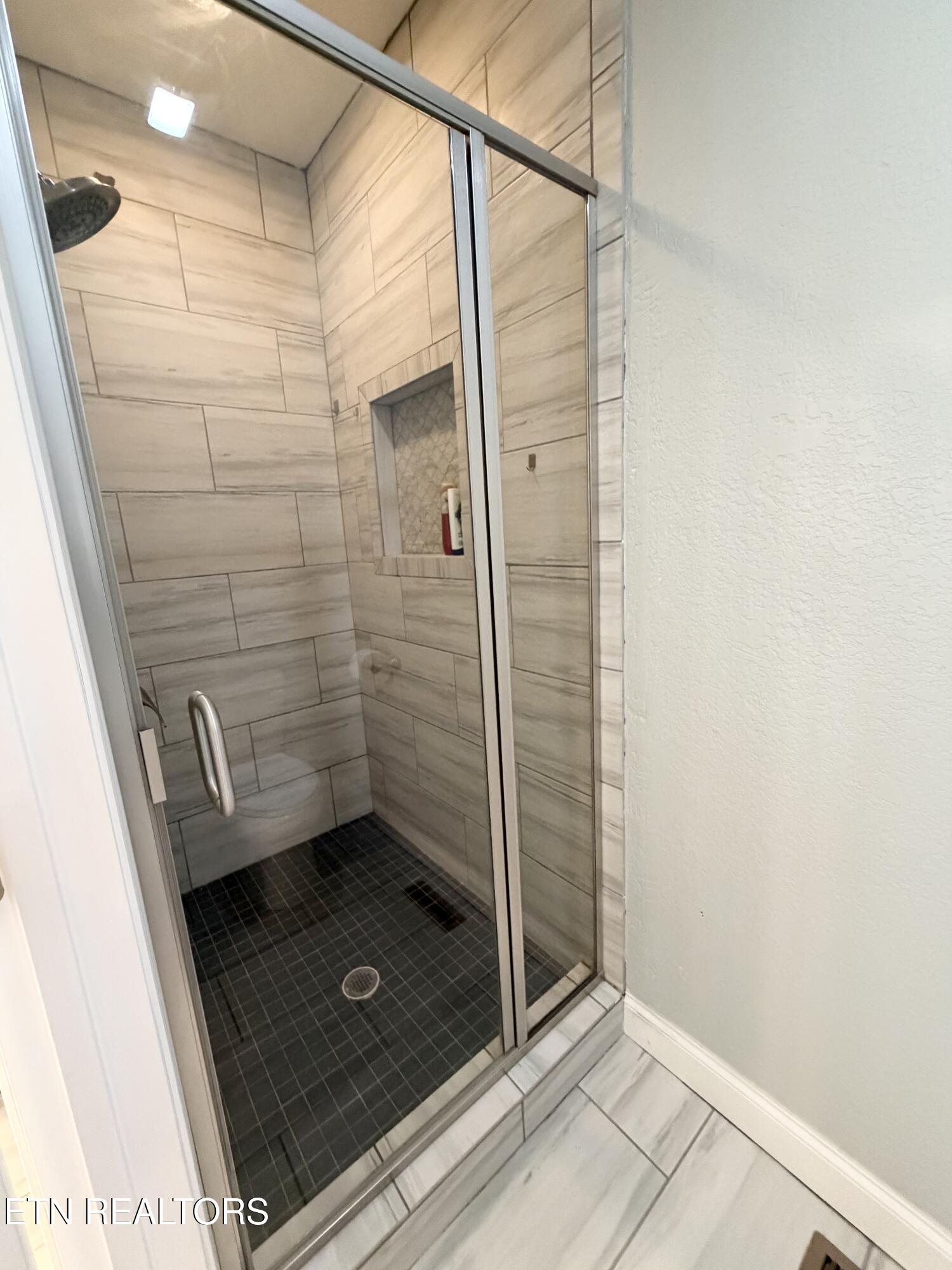 712 Raven Cliff Road Graysville, TN 37338 - Photo 16 of 28 16) 66689-696567257baea