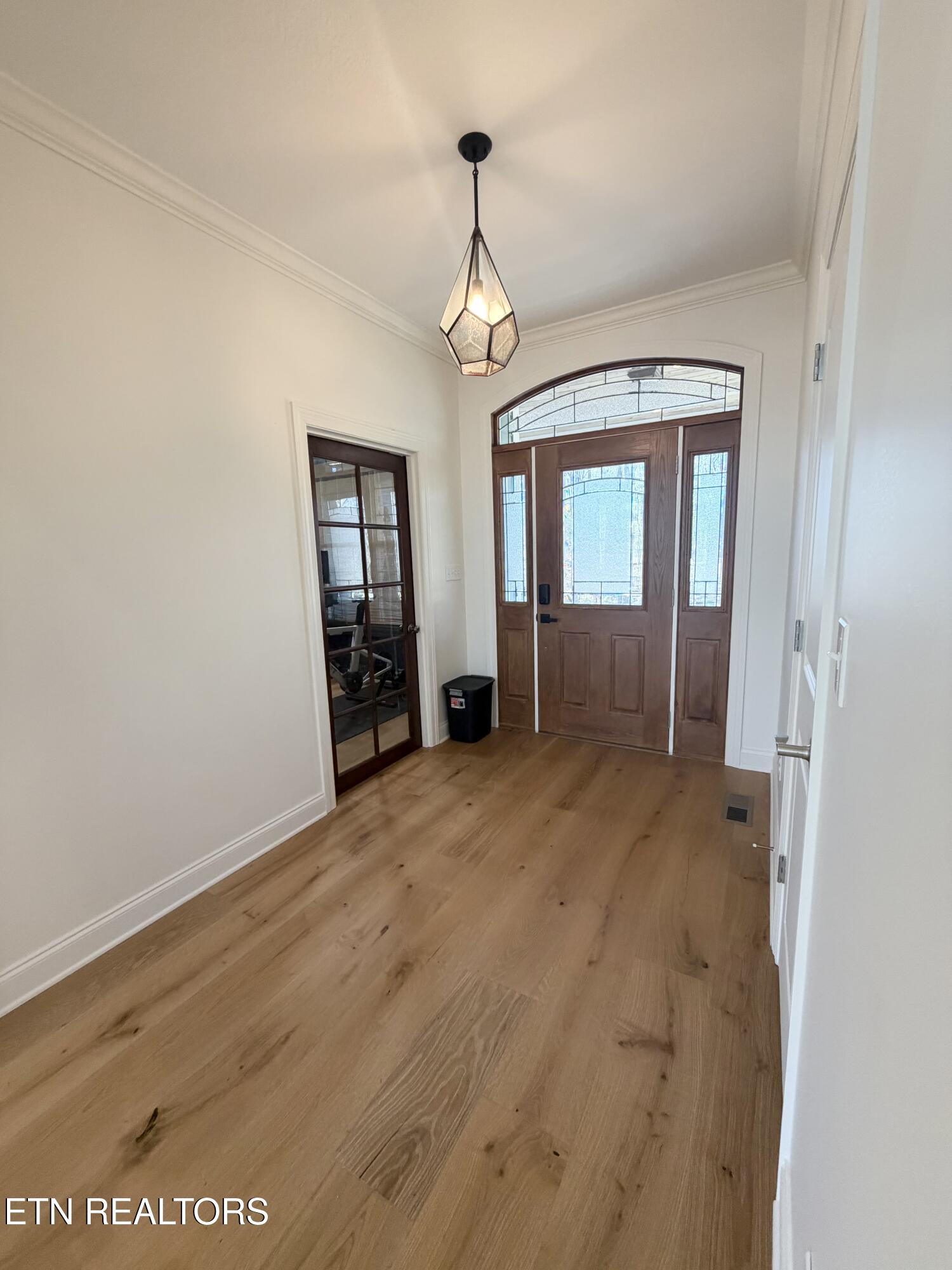 712 Raven Cliff Road Graysville, TN 37338 - Photo 5 of 28 5) 66689-6965672224515