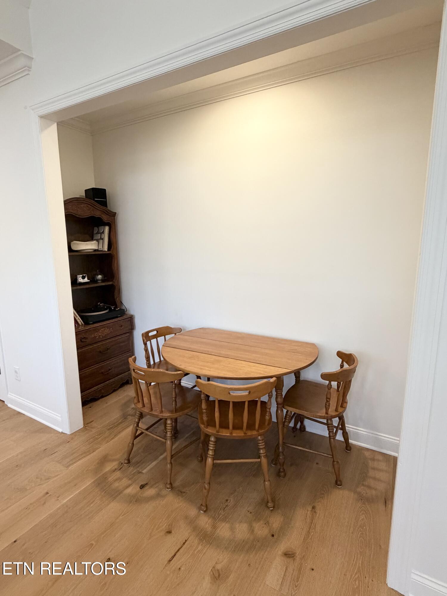 712 Raven Cliff Road Graysville, TN 37338 - Photo 9 of 28 9) 66689-6965672489e32