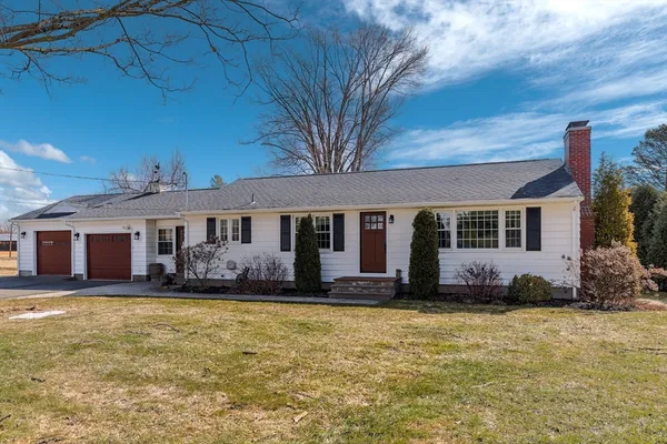 $585,000 | 27 River Drive, Hadley, MA 01035