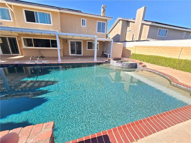 $6,995 | 1013 Cannonade Circle, Costa Mesa, CA 92626