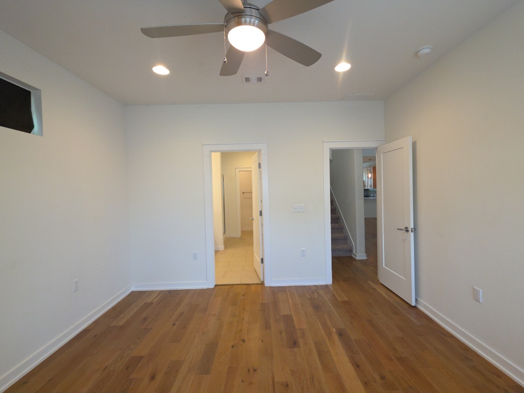 6800 Manchaca Road, Unit 4 Austin, TX 78745 - Photo 9 of 22 Gallery Image 9