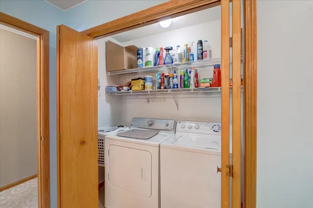 $338,000 | 73 Debbie Drive, Evansville, WI 53536