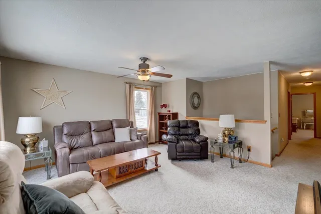$338,000 | 73 Debbie Drive, Evansville, WI 53536