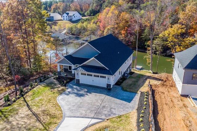 $1,648,500 | 172 Lakewatch Circle, Moneta, VA 24121