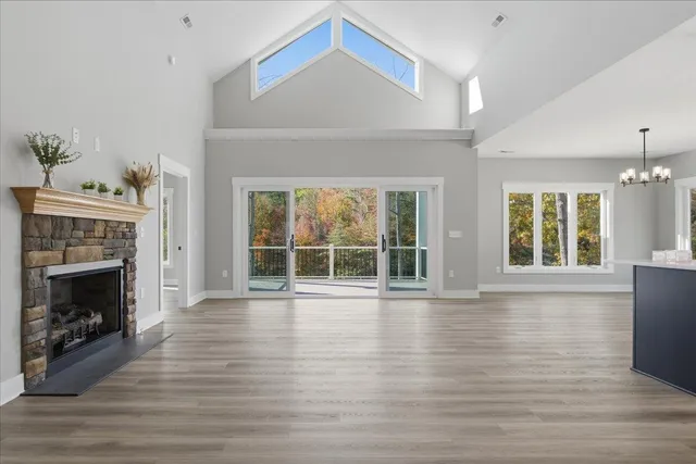 $1,648,500 | 172 Lakewatch Circle, Moneta, VA 24121