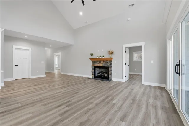 $1,648,500 | 172 Lakewatch Circle, Moneta, VA 24121