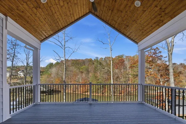 $1,648,500 | 172 Lakewatch Circle, Moneta, VA 24121