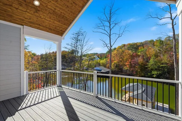 $1,648,500 | 172 Lakewatch Circle, Moneta, VA 24121