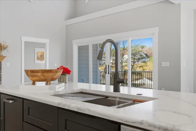 $1,648,500 | 172 Lakewatch Circle, Moneta, VA 24121