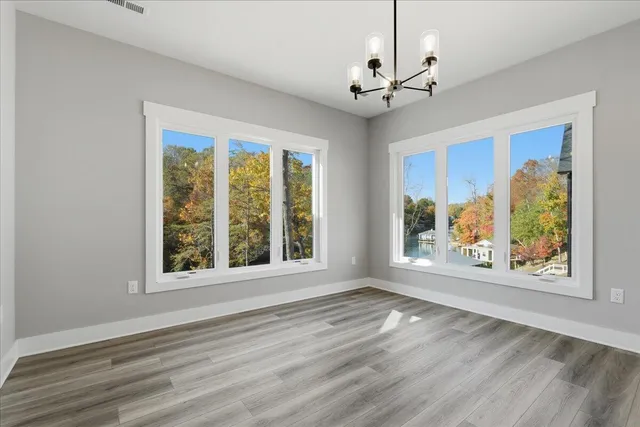 $1,648,500 | 172 Lakewatch Circle, Moneta, VA 24121