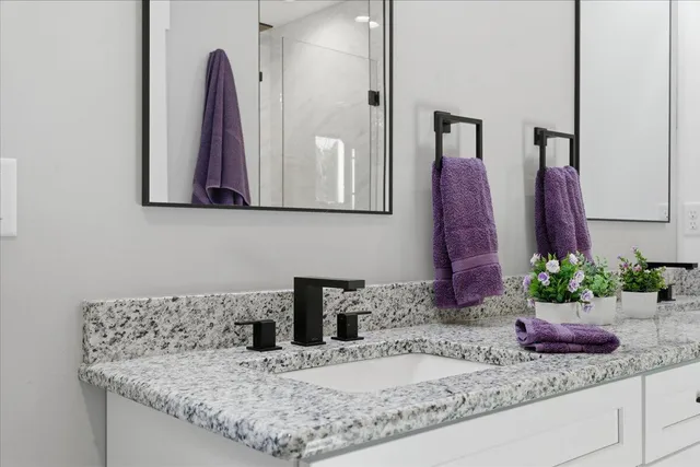 $1,648,500 | 172 Lakewatch Circle, Moneta, VA 24121