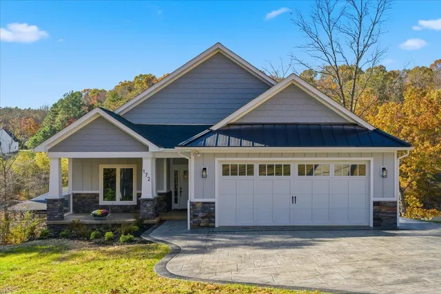 $1,648,500 | 172 Lakewatch Circle, Moneta, VA 24121